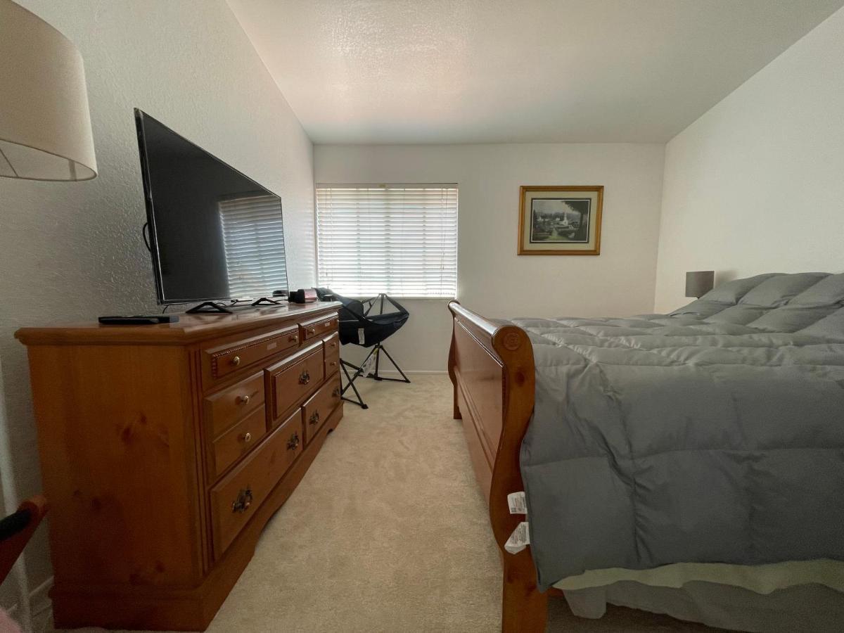 Ploy Apartment Monterey Park Bagian luar foto